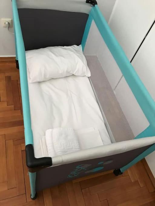 2Bdr Olympianzeus Apt With Netflix 雅典 外观 照片