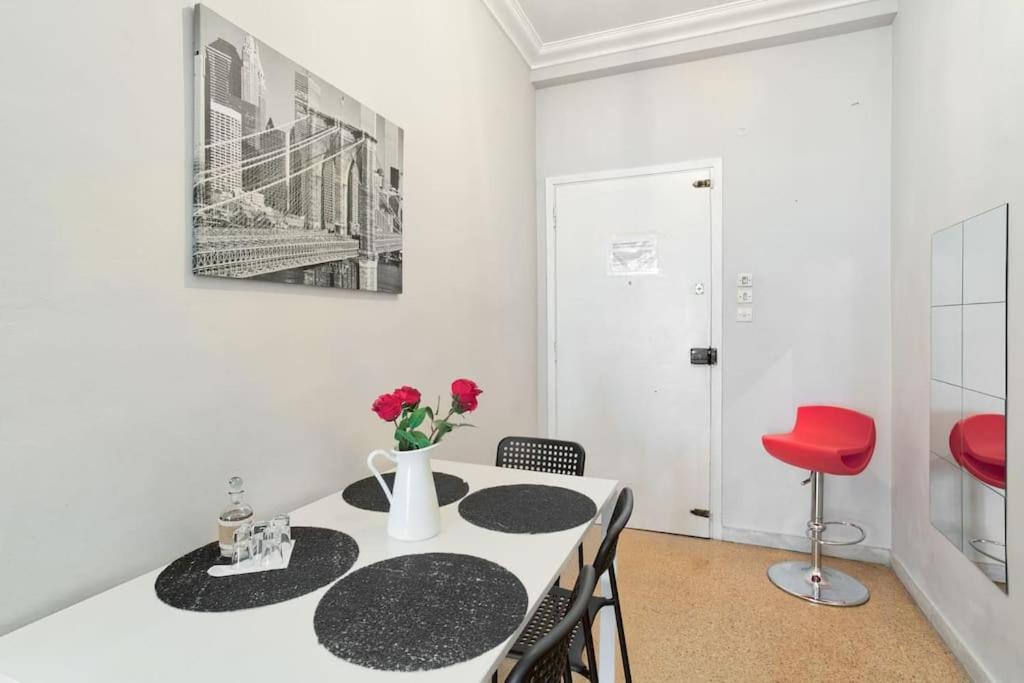 2Bdr Olympianzeus Apt With Netflix 雅典 外观 照片